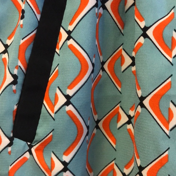 Patterned shorts - Picture 2 of 3